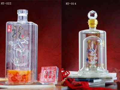安徽工艺玻璃酒瓶生产公司-河间宏艺玻璃制品厂价订制内置酒瓶