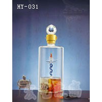 河南工艺酒瓶厂家/宏艺玻璃制品公司厂价销售内画酒瓶